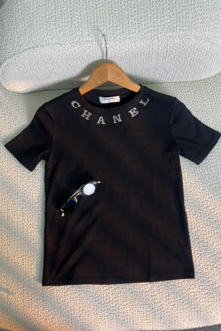 بلوز CHANEL ع القبه